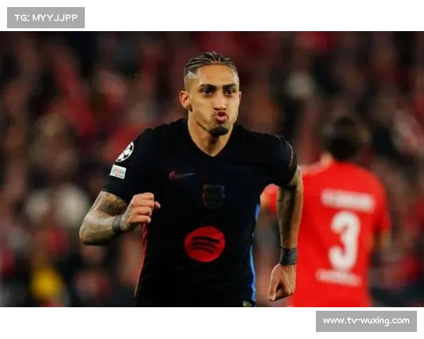 拉菲尼亚落选FIFA最佳阵容，引发争议